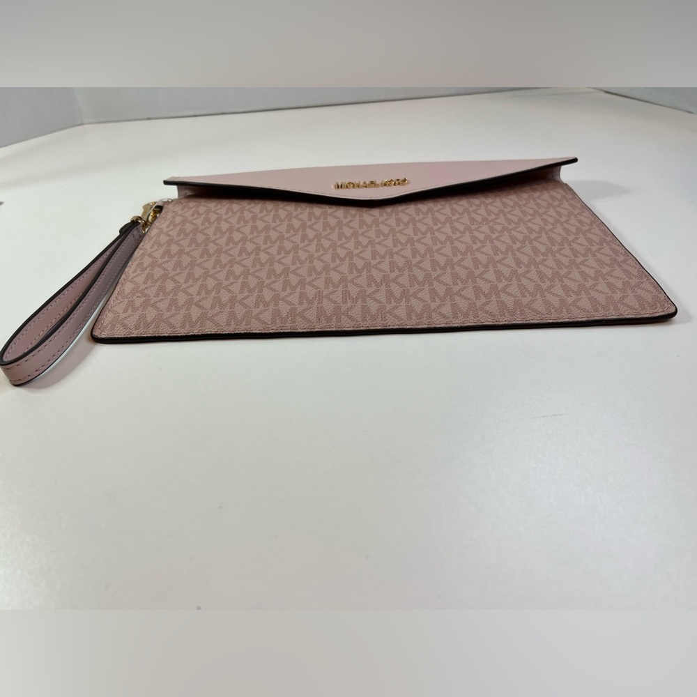 Michael Kors Envelope Pink Leather Signature Pocket Flap Wristlet/Clutch NWOT - Picture 5 of 11